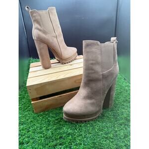 FashionNova-Toni 1-Platform Ankle Boots- Taupe-Size 7W